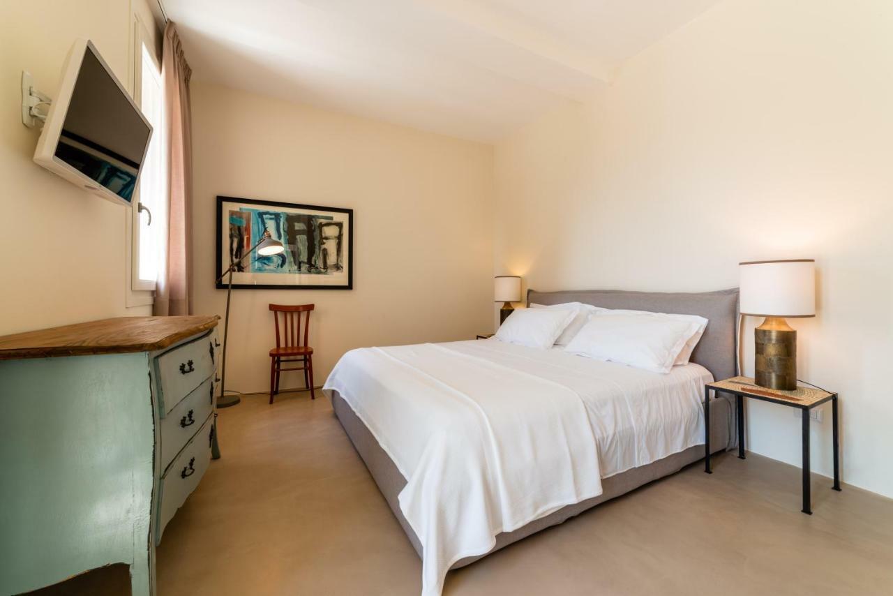 Lu Leccio Aparthotel เลชเช ภายนอก รูปภาพ